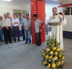 Bênção inaugural com Pe. Raimundo Diniz