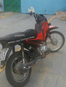 Motocicleta recuperada pela PM 