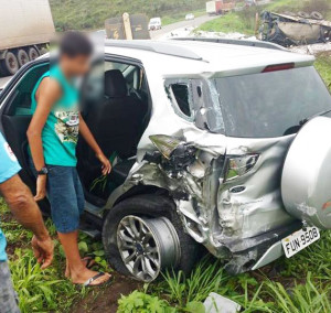 Carro do irmão de Rogério