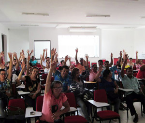 Categoria se reúne e decide por manifestação na próxima segunda