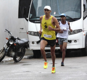 Chegada de Zé Nilson (Foto: Carlos Alexandre) 