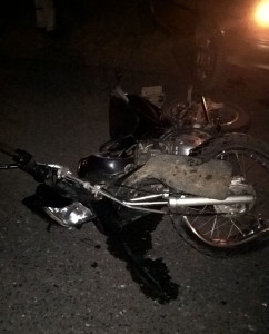 Motocicleta destruída