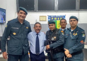 Juiz visitou o 7°BPM num ato de despedida de Lagarto (Foto: 7°BPM)