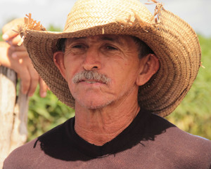 Com a esposa, Delfino comercializava ôrganicos na Feira de Agricultura Familiar em Aracaju