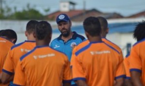 Allan Dotti foi bicampeão sergipano ao lado do técnico  Betinho