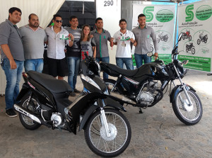 Ganhadores e equipe da S Autoproteção