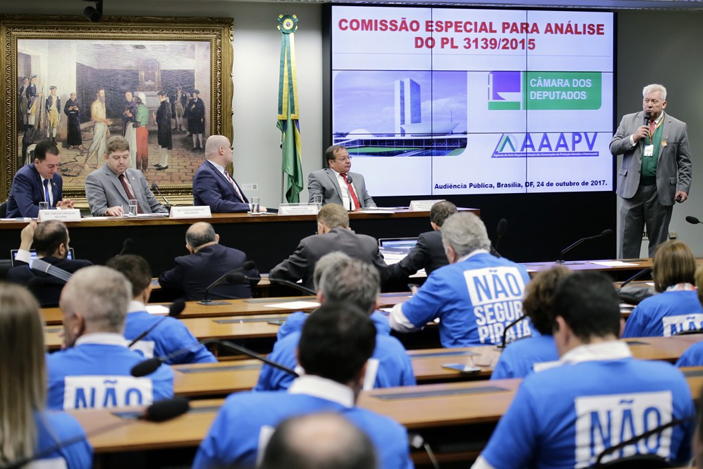 Foto: Audiência na Câmara dos Deputados (Copy) / Cleia Viana