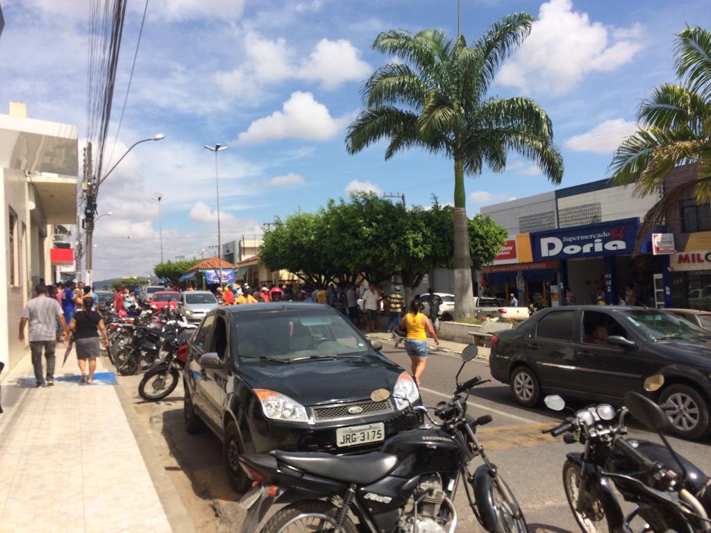 Tentativa de assalto em Simão Dias (Foto: Portal Lagarto Notícias) 